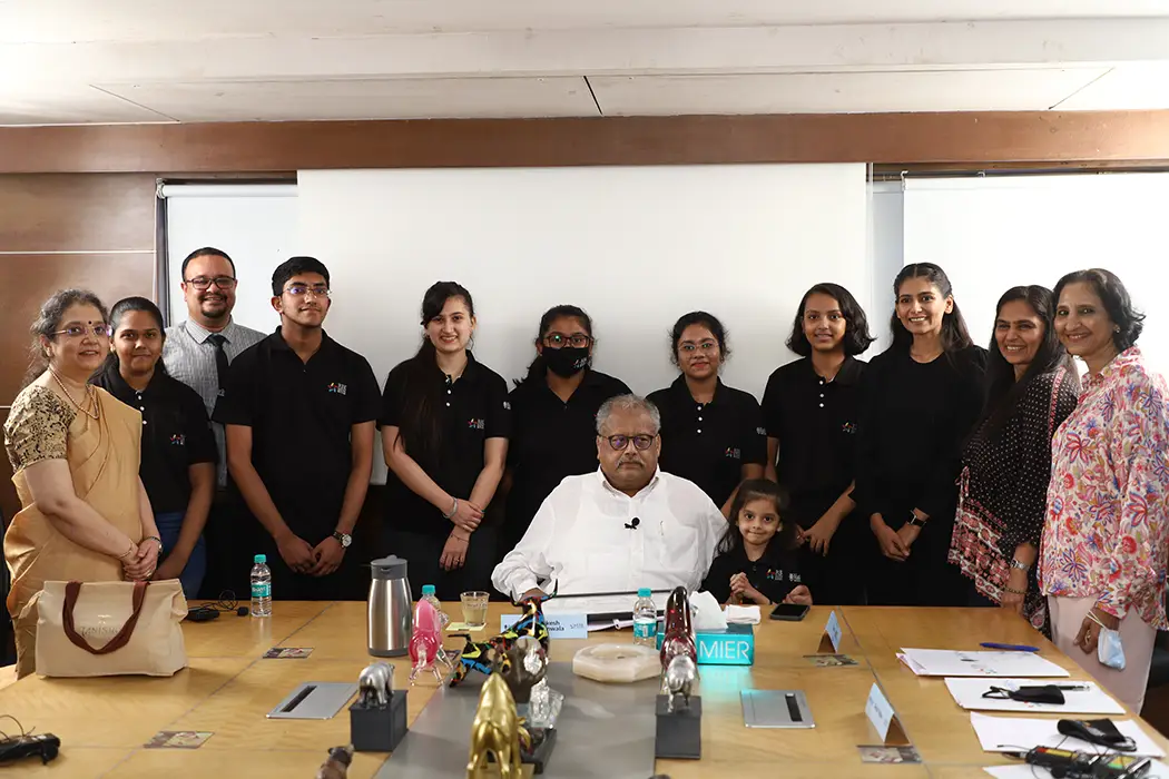 Rakesh Jhunjhunwala addressing students at Kanakia School